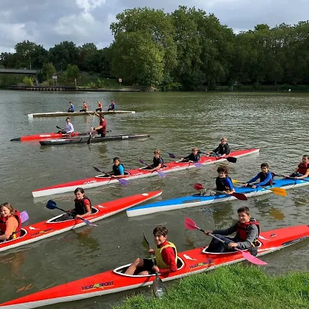 La Chambre Jaune Maison Avec Grande Terrasse Et Garage Prive Casa vacanze *