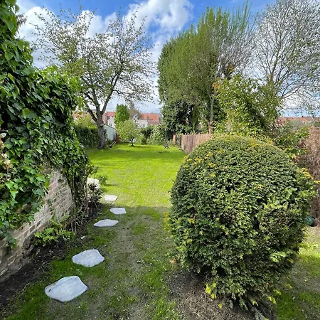 Casa vacanze La Chambre Jaune Maison Avec Grande Terrasse Et Garage Prive Lilla