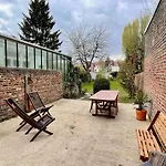 La Chambre Jaune Maison Avec Grande Terrasse Et Garage Prive リール